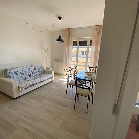 Apartament Casa Susy Viareggio Zewnętrze zdjęcie